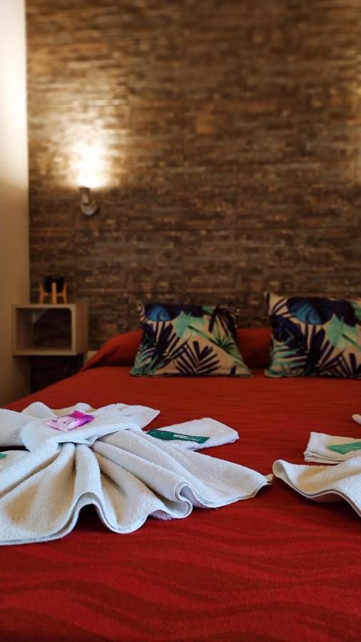 Hotel Berlin By Cph Вила Генерал Белграно Екстериор снимка